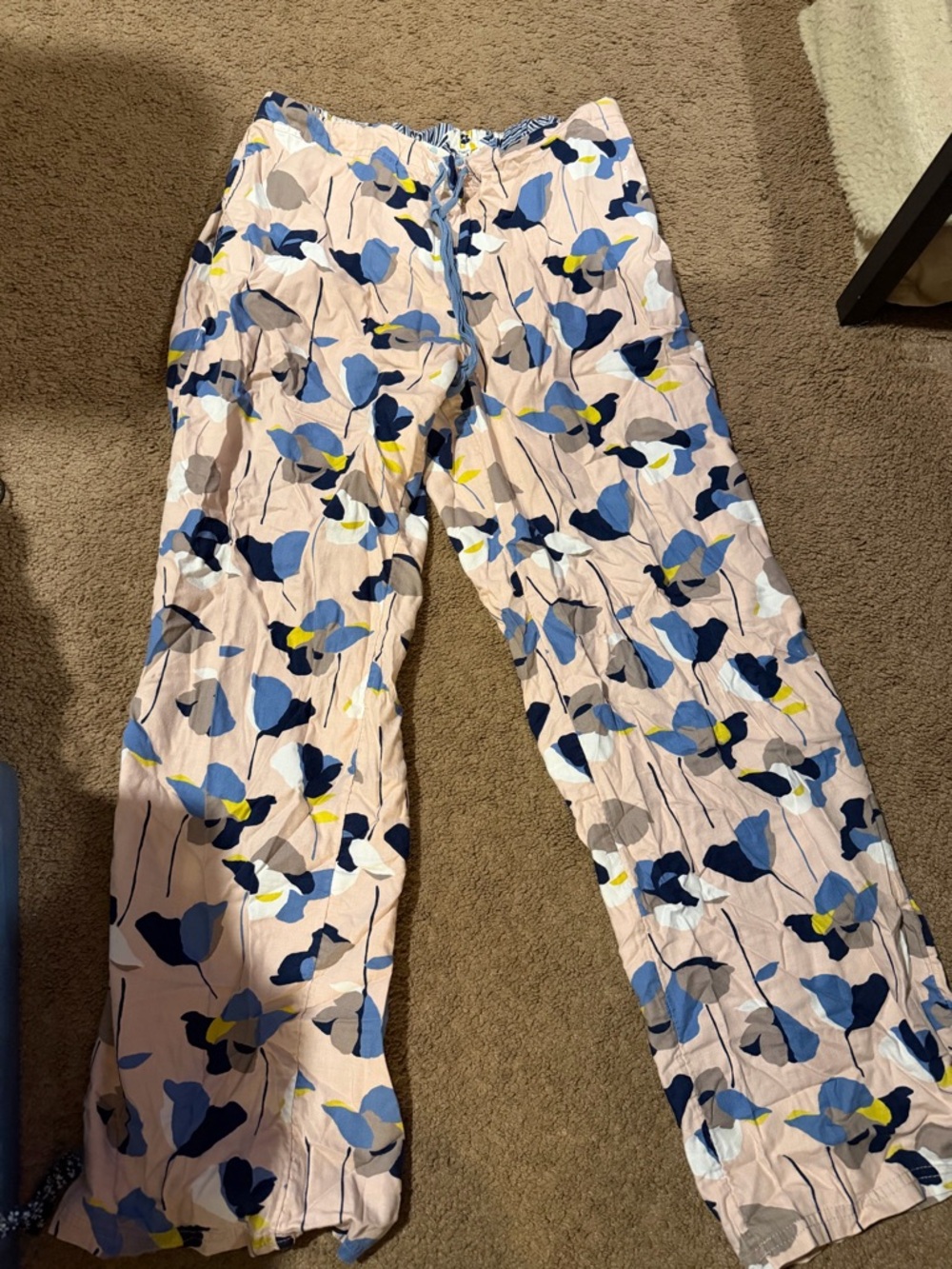Boden light pink floral pattern pajama pants